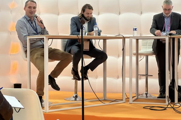 Prise de parole de Stéphane Douce, Business Unit Manager de COBuy aux Salons Solutions 2024